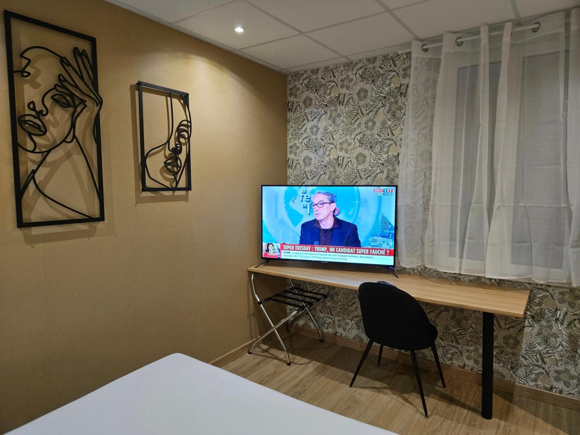 Hotel L'Europeen Tarbes Zewnętrze zdjęcie