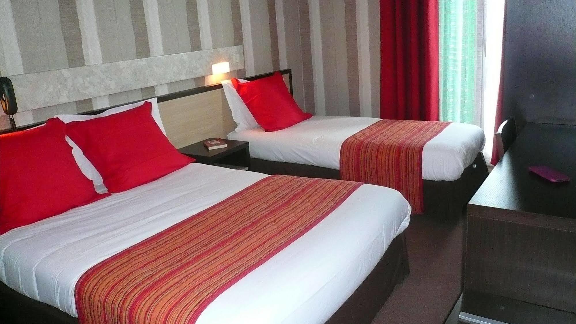 Hotel L'Europeen Tarbes Zewnętrze zdjęcie